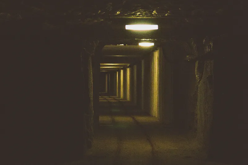 波蘭克拉克夫玩什麼？維奇利亞鹽礦 Wieliczka 一日小礦工體驗！