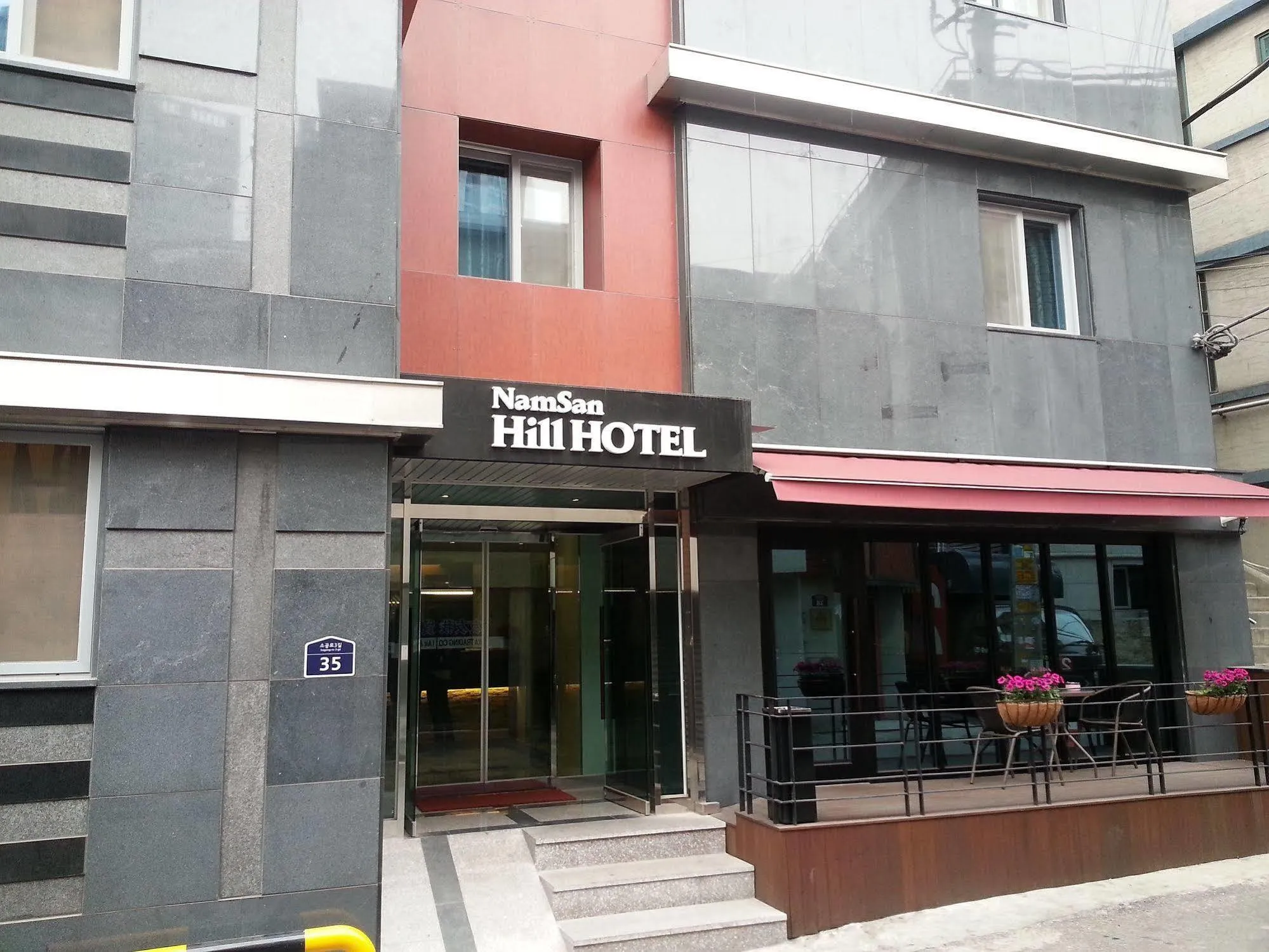 南山酒店外觀｜*照片取自南山酒店官網