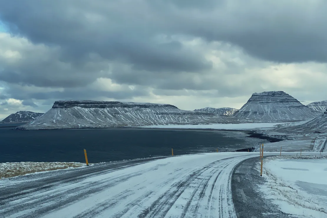冰島自駕遊行前｜冰島自駕出發前要準備什麼？追極光用哪些 App？