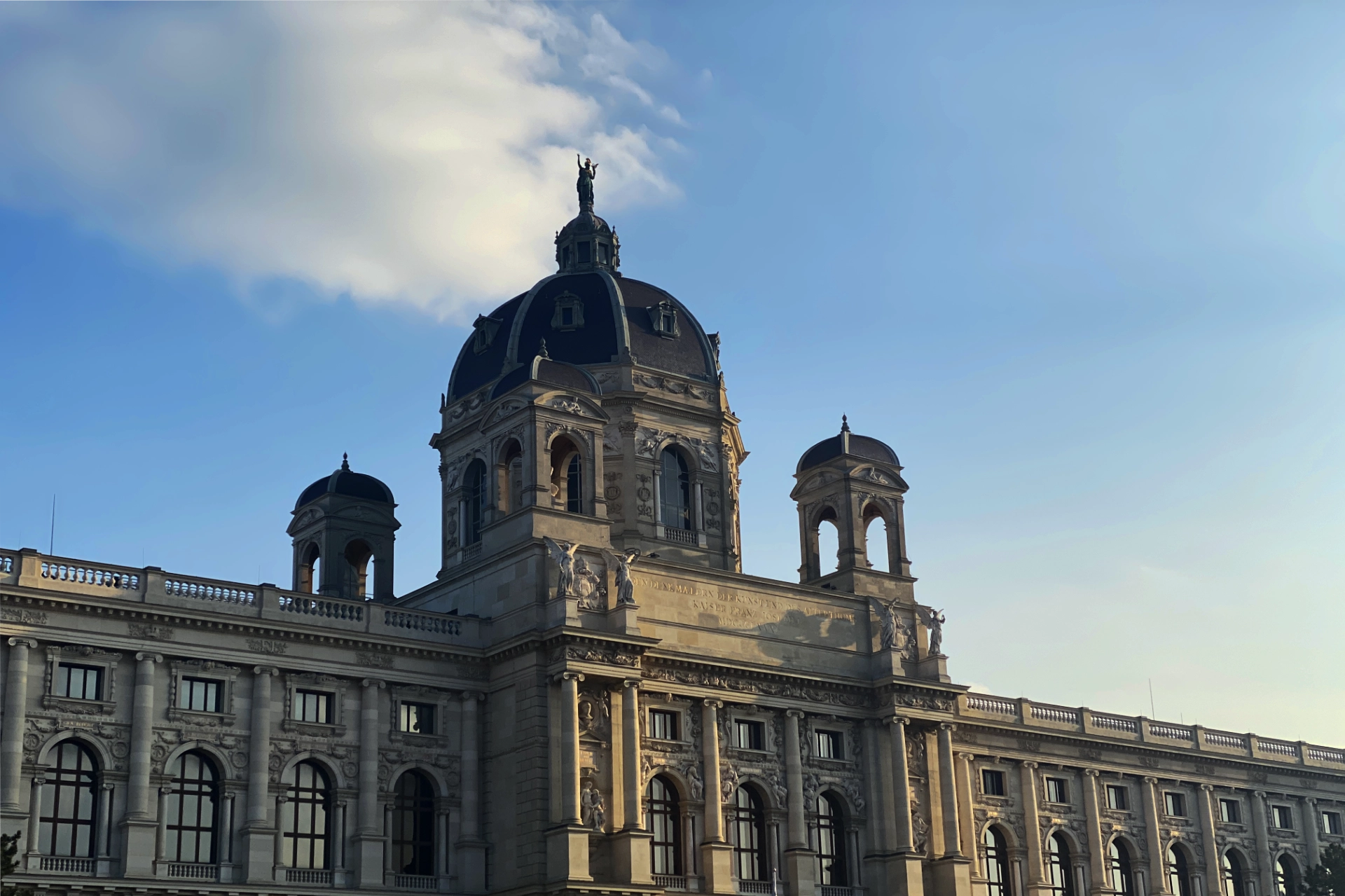 瑪麗亞・特蕾西亞廣場